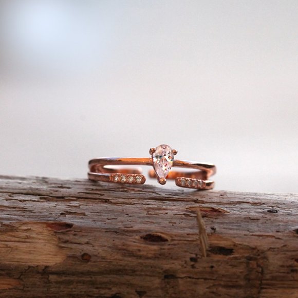 Rose Gold 925 Sterling Silver Beautiful Dainty and Elegant Teardrop Ring - Picture 8 of 11